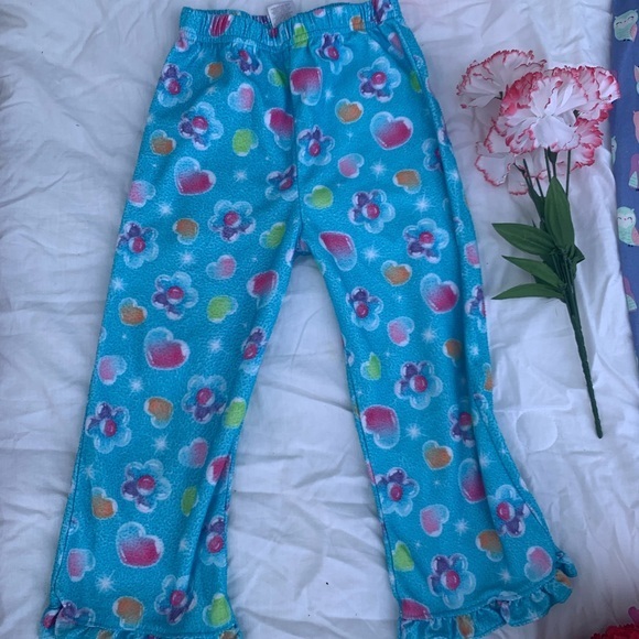 Bundle 4 pieces pajamas girls size 4 T - Picture 8 of 11